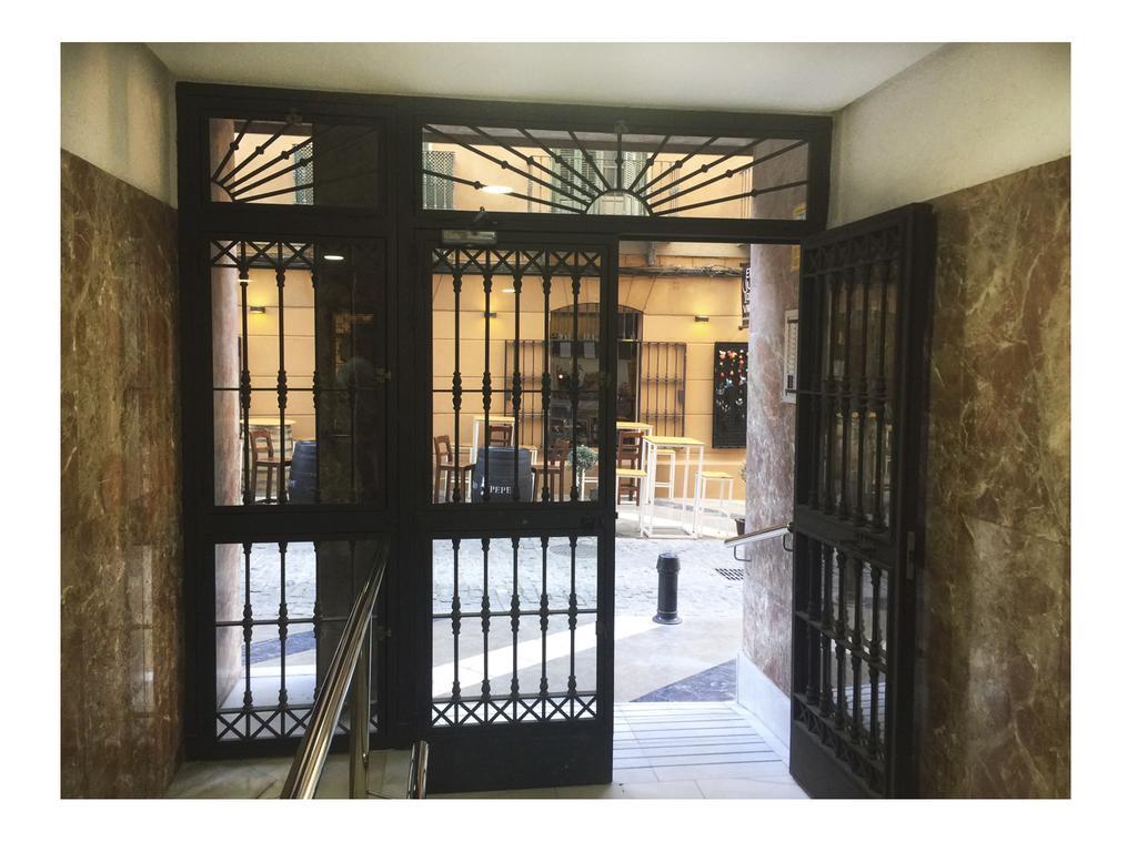 The Cathedral Rooms Malaga Exterior photo