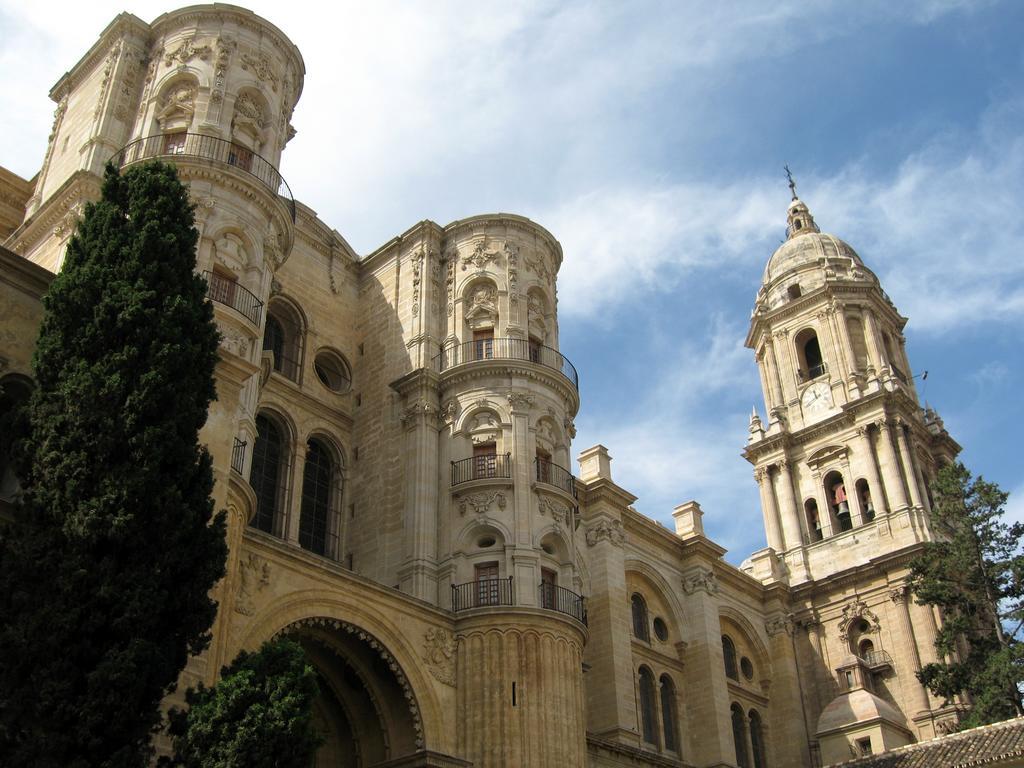 The Cathedral Rooms Malaga Exterior photo
